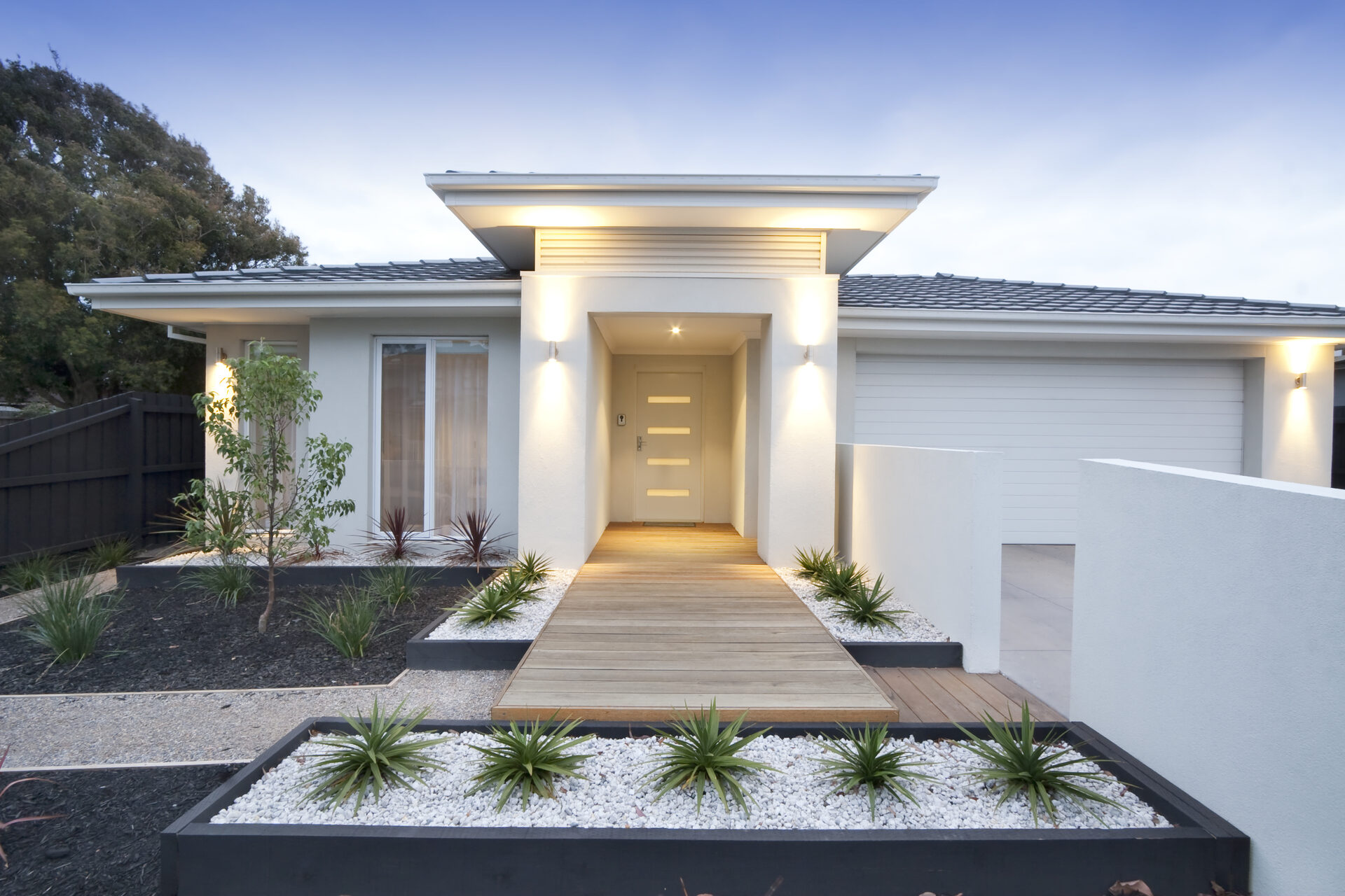 Modern house exterior washing in Naples FL
